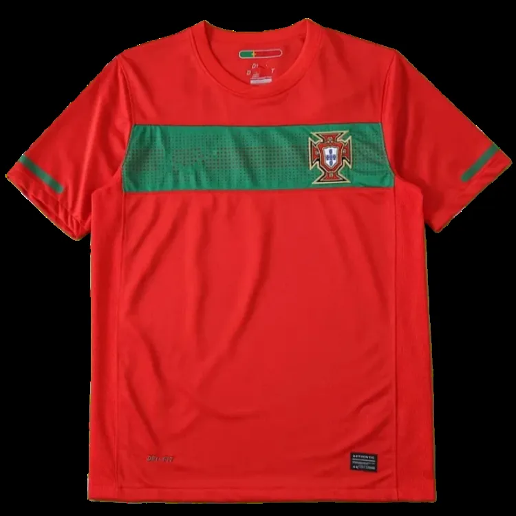 2010 season Portugal home retro Fan version